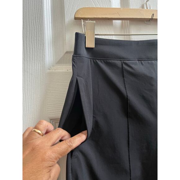 Athleta Black Brooklyn Heights Size 10 Pant Featherweight 29.5 Inch Inseam - Picture 5 of 14